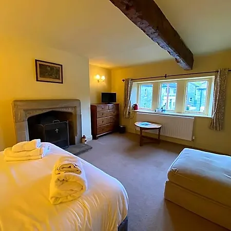 The Red Lion & Manor House Skipton